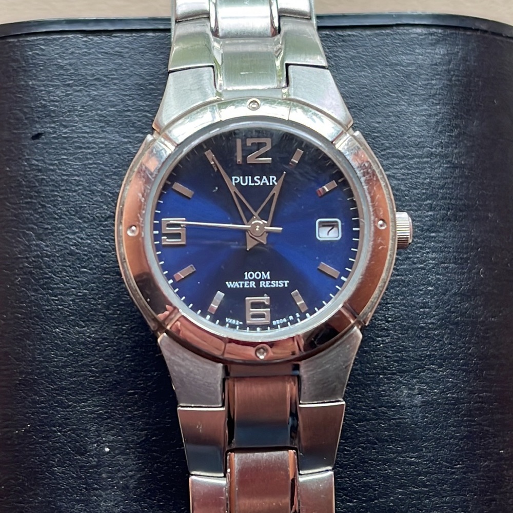 Pulsar Ladies Water Resistant Quartz Date  Watch